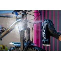 Muc-Off 8-IN-One Bike Cleaning Kit Reinigungsset 8-teilig -SRAM Verkäufe muc off 8 in one bike cleaning kit reinigungsset 8 teilig3