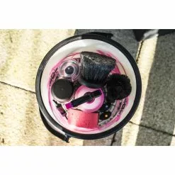 Muc-Off &quot;Bucket&quot; Kit -SRAM Verkäufe muc off bucket kit4
