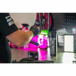 Muc-Off &quot;Carbon Gripper&quot; Geeignet An Carbonteilen Wie Z.B Sattelst&uuml;tzen, Sattelrohr, Vorbau Oder Lenker. -SRAM Verkäufe muc off carbon gripper geeignet an carbonteilen wie zb sattelstuetzen sattelrohr vorbau oder lenker5