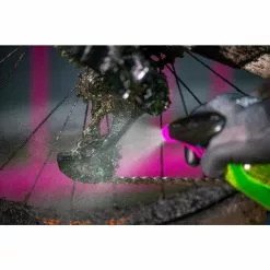 Muc-Off "Drivetrain Cleaner" Kettenreiniger 750 Ml Es Wird Kein Sprühkopf Dazu Geliefert 9 Muc-Off "Drivetrain Cleaner" Kettenreiniger 750 Ml Es Wird Kein Sprühkopf Dazu Geliefert -SRAM Verkäufe muc off drivetrain cleaner kettenreiniger 750 ml es wird kein spruehkopf dazu geliefert5