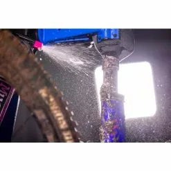 Muc-Off Fahrradreiniger 1l -SRAM Verkäufe muc off fahrradreiniger 1l6