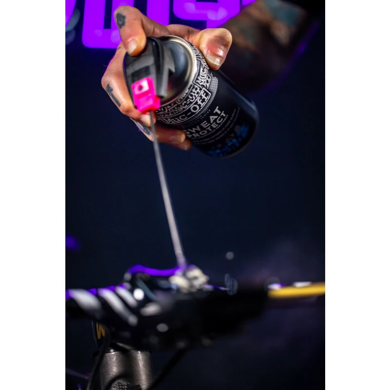 Muc-Off IndoorTraining Schweissschutz 300ml 2 Muc-Off IndoorTraining Schweissschutz 300ml – Bild 2