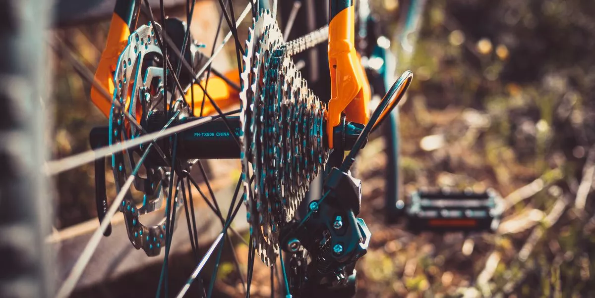 Titelseite 1 Titelseite -SRAM Verkäufe 11