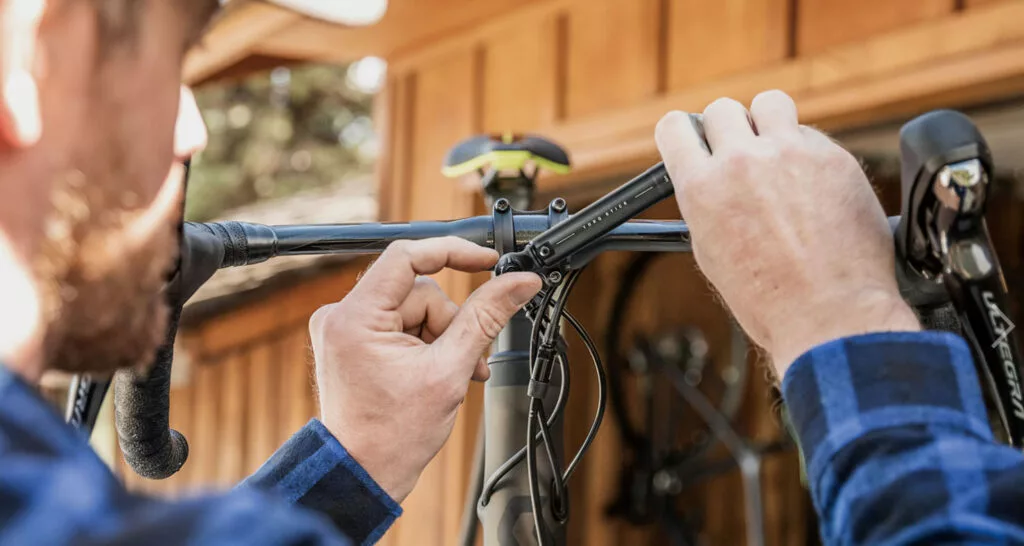 Titelseite 3 Titelseite -SRAM Verkäufe 12